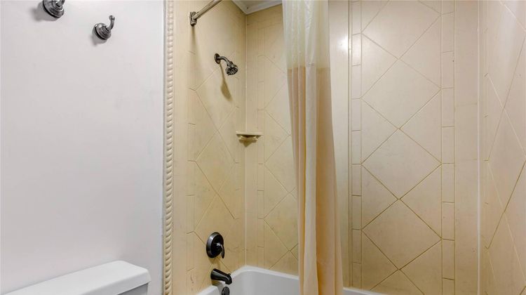Quality Inn Athens Room