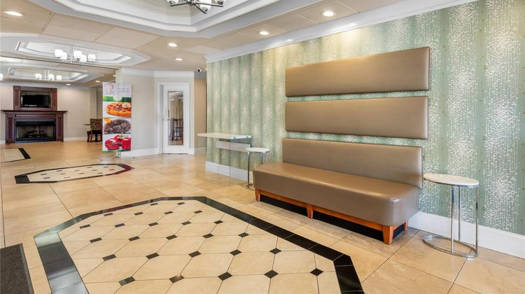 Quality Inn Alexander City Lobby