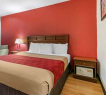 Econo Lodge Eutaw Room