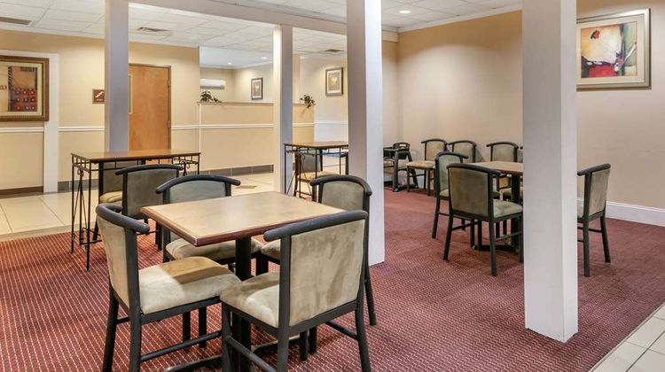 Econo Lodge Eutaw Restaurant