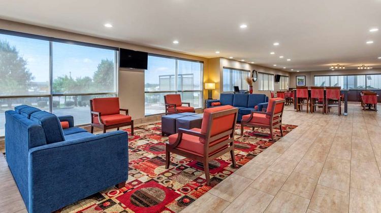 Comfort Suites Florence Lobby