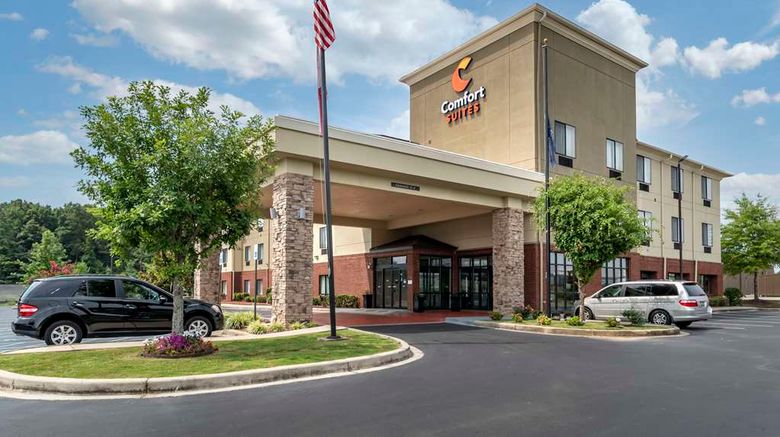 <b>Comfort Suites Pell City Exterior</b>. Images powered by <a href="https://iceportal.shijigroup.com/" title="IcePortal" target="_blank">IcePortal</a>.