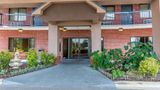 Quality Inn Exterior