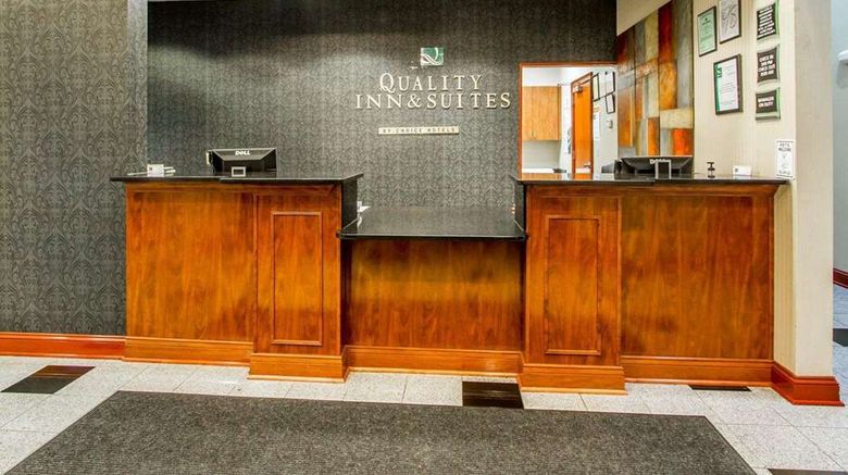 <b>Quality Inn & Suites Lobby</b>. Images powered by <a href="https://iceportal.shijigroup.com/" title="IcePortal" target="_blank">IcePortal</a>.