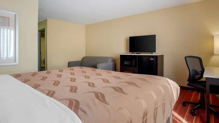 Quality Inn Phenix City Fort Benning Suite