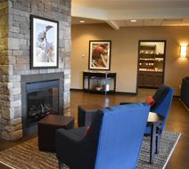Comfort Inn & Suites Lobby