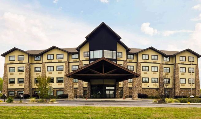 Comfort Inn & Suites Exterior