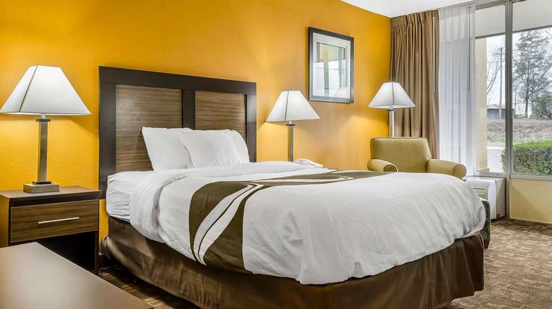 <b>Quality Inn University Area Room</b>. Images powered by <a href="https://iceportal.shijigroup.com/" title="IcePortal" target="_blank">IcePortal</a>.