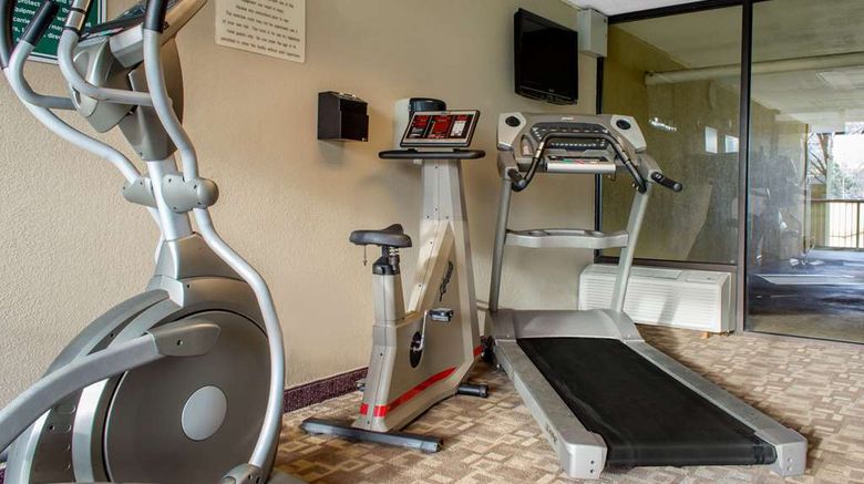 <b>Quality Inn University Area Health</b>. Images powered by <a href="https://iceportal.shijigroup.com/" title="IcePortal" target="_blank">IcePortal</a>.
