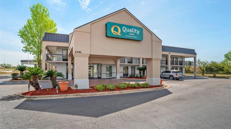 Quality Inn Foley Exterior