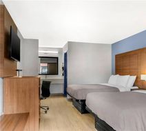 Quality Inn Room