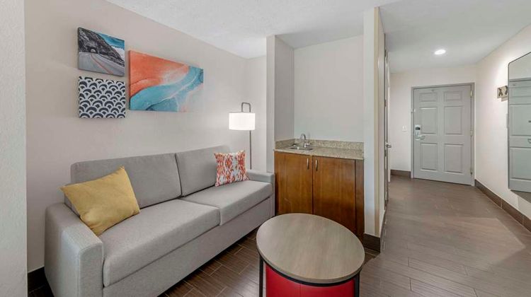 Comfort Inn Suite