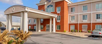 Comfort Inn Exterior