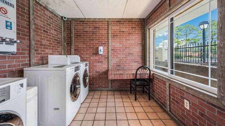 Econo Lodge Inn & Suites Other