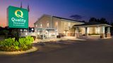 <b>Quality Inn & Suites Exterior</b>. Images powered by <a href="https://iceportal.shijigroup.com/" title="IcePortal" target="_blank">IcePortal</a>.