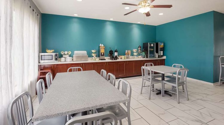 Quality Inn & Suites Restaurant