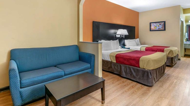 <b>Econo Lodge Northport - Tuscaloosa Suite</b>. Images powered by <a href="https://iceportal.shijigroup.com/" title="IcePortal" target="_blank">IcePortal</a>.
