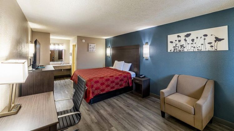 Rodeway Inn Room
