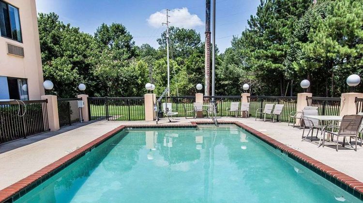 Sleep Inn Pool