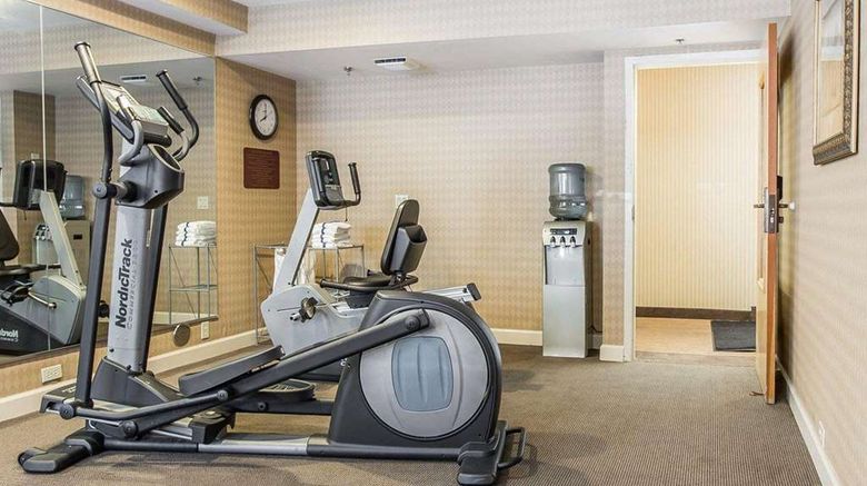 <b>Sleep Inn Health</b>. Images powered by <a href="https://iceportal.shijigroup.com/" title="IcePortal" target="_blank">IcePortal</a>.