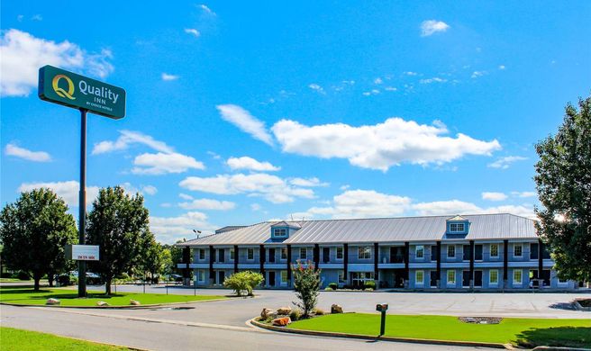 Quality Inn Scottsboro Exterior