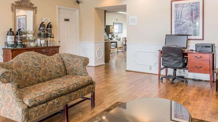 Rodeway Inn Sylacauga Hwy 280 Lobby