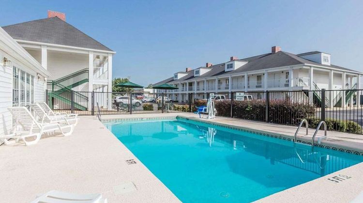 Rodeway Inn Sylacauga Hwy 280 Pool