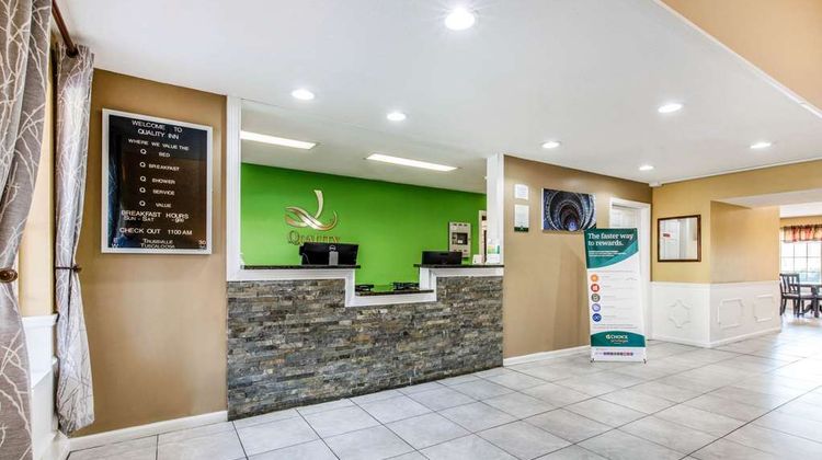 Quality Inn Lobby