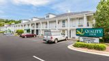 <b>Quality Inn Exterior</b>. Images powered by <a href="https://iceportal.shijigroup.com/" title="IcePortal" target="_blank">IcePortal</a>.