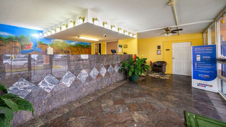 <b>Econo Lodge Decatur South Lobby</b>. Images powered by <a href="https://iceportal.shijigroup.com/" title="IcePortal" target="_blank">IcePortal</a>.