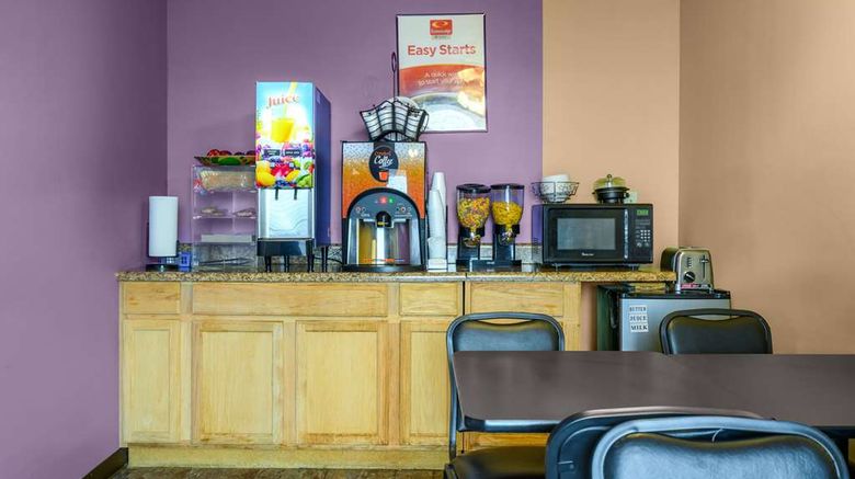<b>Econo Lodge Decatur South Restaurant</b>. Images powered by <a href="https://iceportal.shijigroup.com/" title="IcePortal" target="_blank">IcePortal</a>.