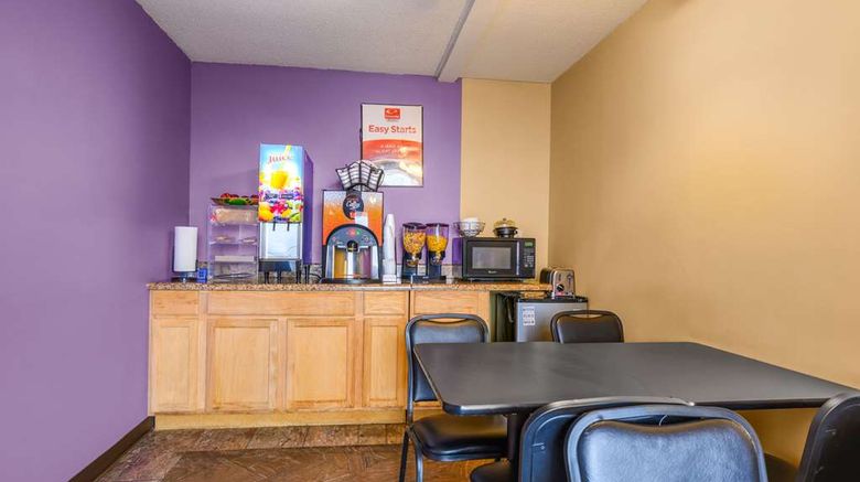 <b>Econo Lodge Decatur South Restaurant</b>. Images powered by <a href="https://iceportal.shijigroup.com/" title="IcePortal" target="_blank">IcePortal</a>.