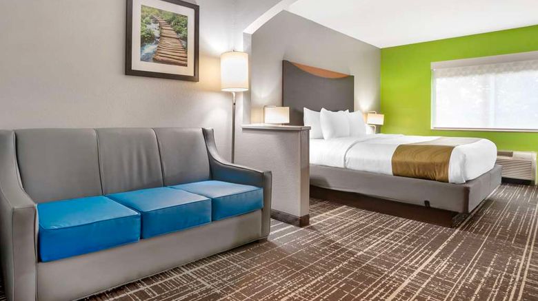 <b>Quality Inn & Suites-Highway 280 Suite</b>. Images powered by <a href="https://iceportal.shijigroup.com/" title="IcePortal" target="_blank">IcePortal</a>.