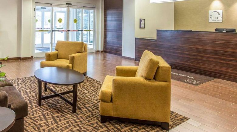 <b>Sleep Inn & Suites, Jasper Lobby</b>. Images powered by <a href="https://iceportal.shijigroup.com/" title="IcePortal" target="_blank">IcePortal</a>.