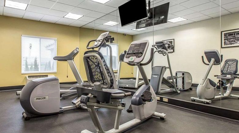<b>Sleep Inn & Suites, Jasper Health</b>. Images powered by <a href="https://iceportal.shijigroup.com/" title="IcePortal" target="_blank">IcePortal</a>.