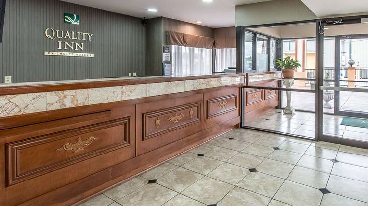 Quality Inn Montgomery South Exterior