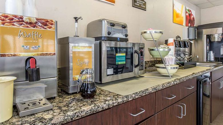 <b>Quality Inn Montgomery South Restaurant</b>. Images powered by <a href="https://iceportal.shijigroup.com/" title="IcePortal" target="_blank">IcePortal</a>.