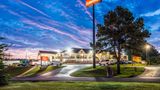 <b>Econo Lodge Jasper Exterior</b>. Images powered by <a href="https://iceportal.shijigroup.com/" title="IcePortal" target="_blank">IcePortal</a>.
