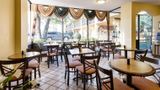 <b>Quality Inn Restaurant</b>. Images powered by <a href="https://iceportal.shijigroup.com/" title="IcePortal" target="_blank">IcePortal</a>.