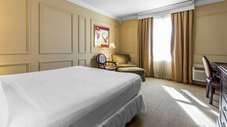 Inn at the Mill, An Ascend Hotel Room