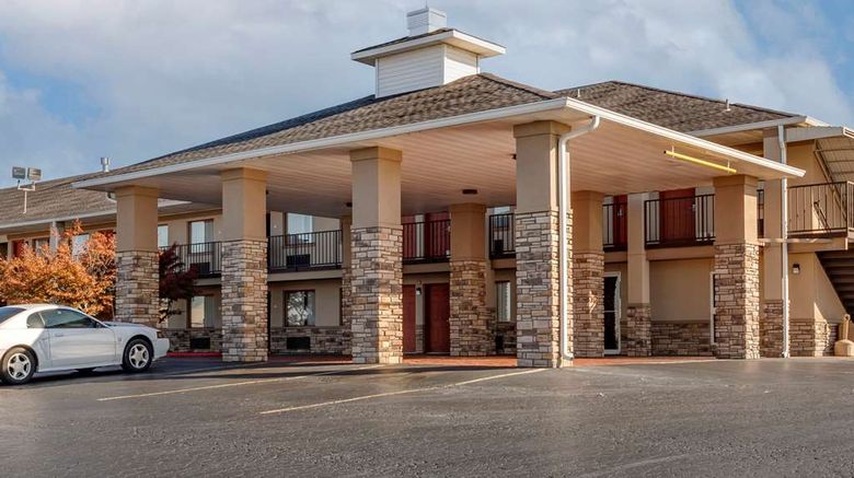 <b>Quality Inn Exterior</b>. Images powered by <a href="https://iceportal.shijigroup.com/" title="IcePortal" target="_blank">IcePortal</a>.
