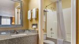 <b>Quality Inn Room</b>. Images powered by <a href="https://iceportal.shijigroup.com/" title="IcePortal" target="_blank">IcePortal</a>.