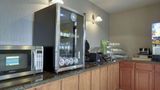 <b>Quality Inn and Suites Clarksville Restaurant</b>. Images powered by <a href="https://iceportal.shijigroup.com/" title="IcePortal" target="_blank">IcePortal</a>.