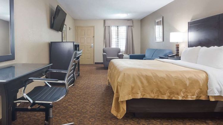 Quality Inn Magnolia Room