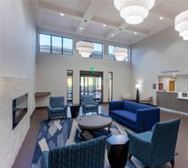 Comfort Inn & Suites Lobby