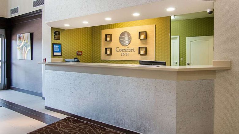 <b>Comfort Inn Lobby</b>. Images powered by <a href="https://iceportal.shijigroup.com/" title="IcePortal" target="_blank">IcePortal</a>.