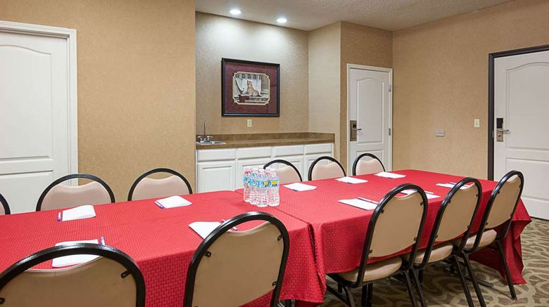 <b>Comfort Inn Meeting</b>. Images powered by <a href="https://iceportal.shijigroup.com/" title="IcePortal" target="_blank">IcePortal</a>.