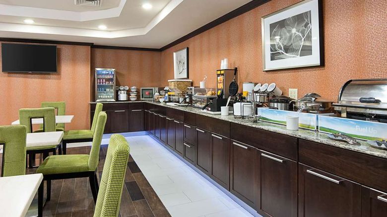 <b>Comfort Inn Restaurant</b>. Images powered by <a href="https://iceportal.shijigroup.com/" title="IcePortal" target="_blank">IcePortal</a>.