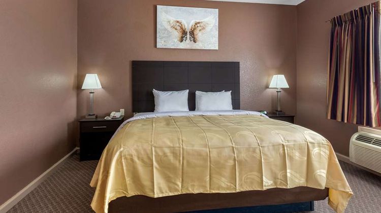 Quality Inn Downtown Suite