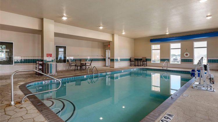 Comfort Inn & Suites Pool
